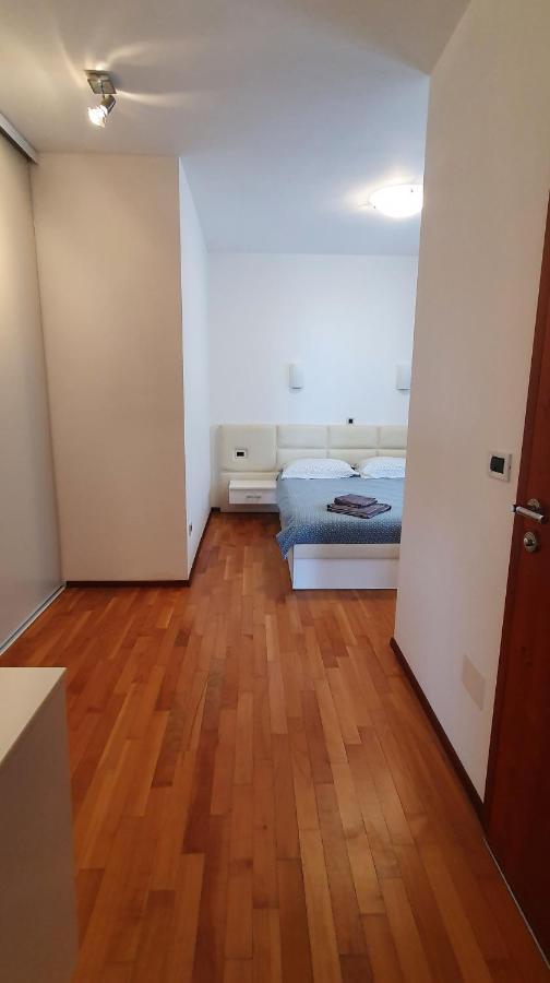 Lukovo Seafront Apartments Ngoại thất bức ảnh