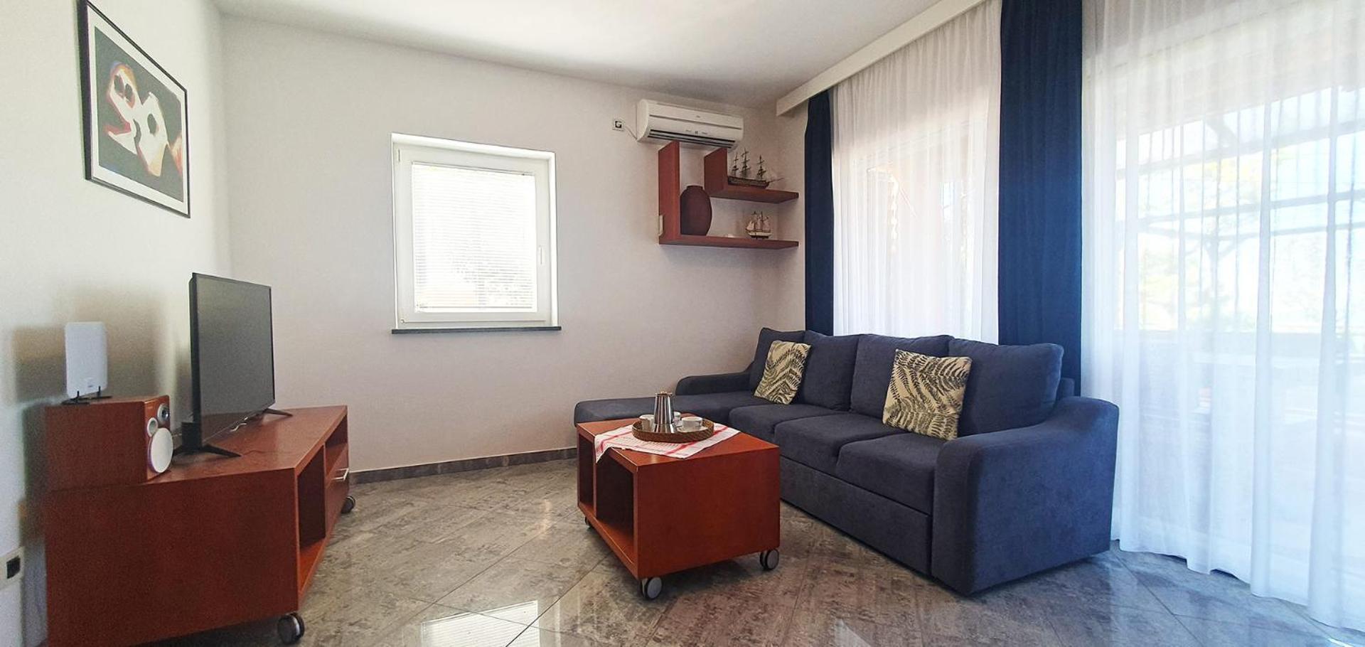 Lukovo Seafront Apartments Ngoại thất bức ảnh